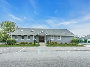 159 Alicia Drive, North Babylon NY 11703