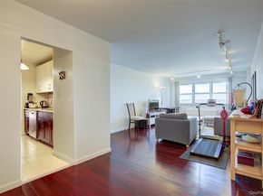 66-36 Yellowstone Boulevard 17H, Forest Hills NY 11375
