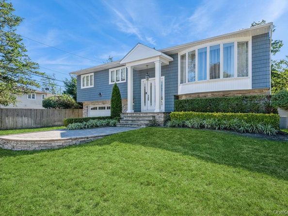 821 Cliffside Avenue, North Woodmere NY 11581