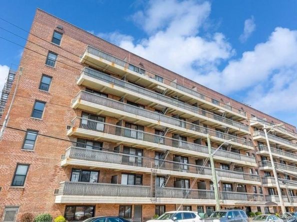 2121 Shore Parkway 5C, Brooklyn NY 11214