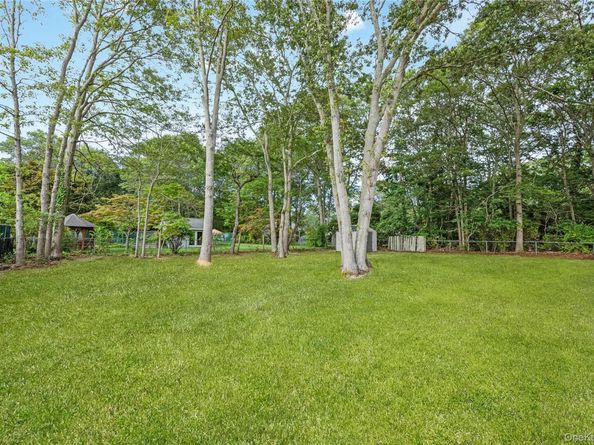 101 Crestwood Drive, Shirley NY 11967