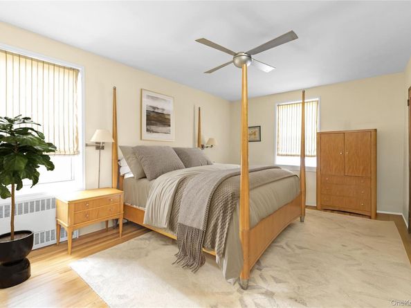 79-10 34th Avenue 7X, Jackson Heights NY 11372