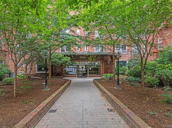 79-10 34th Avenue 7X, Jackson Heights NY 11372