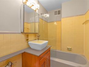 79-10 34th Avenue 7X, Jackson Heights NY 11372