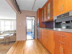 79-10 34th Avenue 7X, Jackson Heights NY 11372