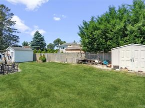 9 Rugby Road, Massapequa NY 11758