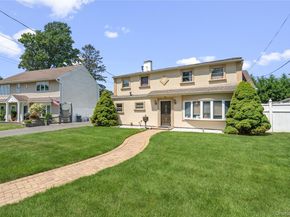9 Rugby Road, Massapequa NY 11758