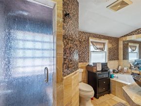 9 Rugby Road, Massapequa NY 11758