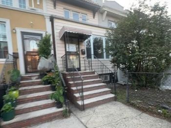 2556 100th Street