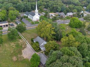 653 Main Road, Aquebogue NY 11931
