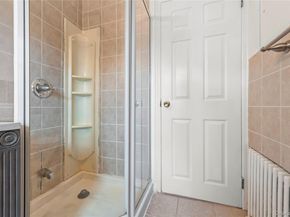 7548 195th Street, Fresh Meadows NY 11366