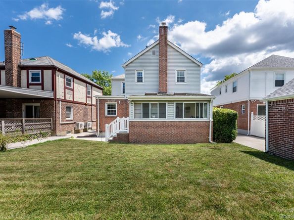 7548 195th Street, Fresh Meadows NY 11366