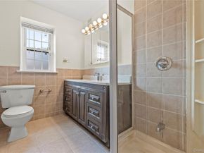 7548 195th Street, Fresh Meadows NY 11366