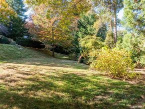 15 Carstensen Road, Scarsdale NY 10583