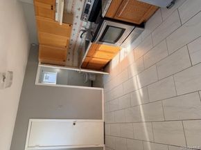 294 40th Street, Copiague NY 11726