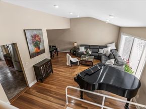 32 Middle Lane, Jericho NY 11753