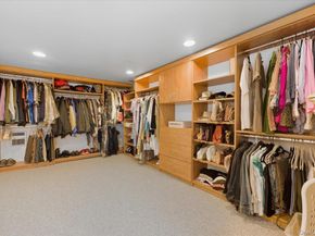 10 Darnley Place, Huntington Station NY 11746