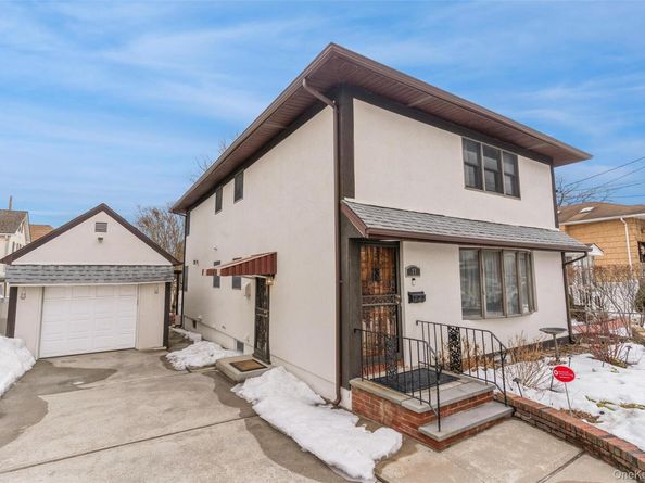 77 Lucille Avenue, Elmont NY 11003