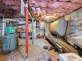 36 Woodlawn Avenue, Selden NY 11784