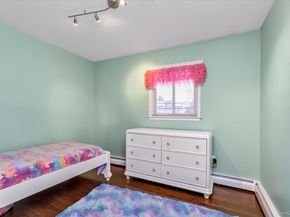 6 Cedar Drive E, Plainview NY 11803