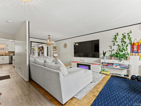 24017 67th Avenue, Little Neck NY 11362