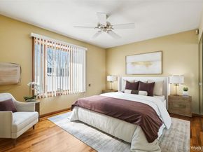 33 Fairlawn Lane, Centereach NY 11720