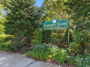 1197 E broadway K11, Hewlett NY 11557