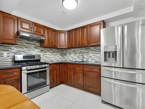 14538 34th Avenue 2E, Flushing NY 11354