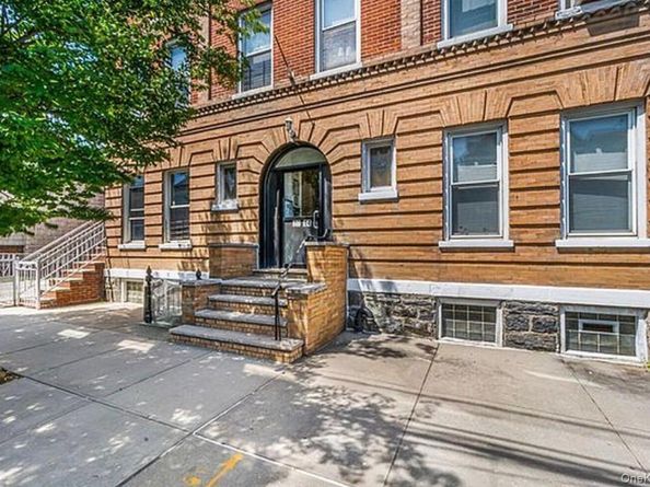 22-14 120th Street 6, College Point NY 11356