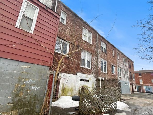 219-33 Edgewood Avenue, Laurelton NY 11413