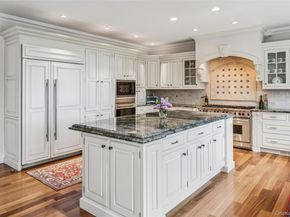 147 Eaton Lane, West Islip NY 11795