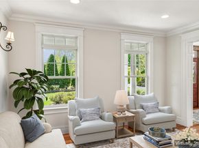 147 Eaton Lane, West Islip NY 11795