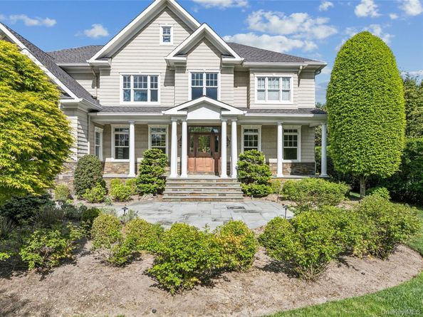 147 Eaton Lane, West Islip NY 11795