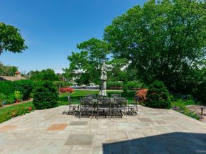 147 Eaton Lane, West Islip NY 11795