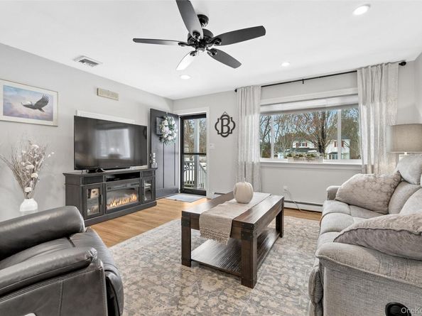 8 Vega Drive, Shoreham NY 11786