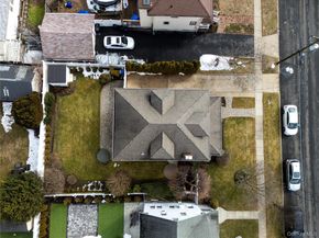 36 W Windsor Parkway, Oceanside NY 11572