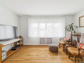 36 W Windsor Parkway, Oceanside NY 11572