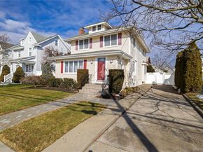 36 W Windsor Parkway, Oceanside NY 11572