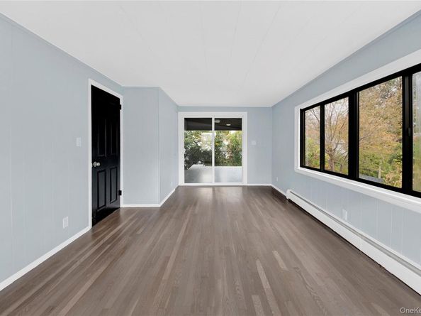 28 Crestmont Avenue, Yonkers NY 10704