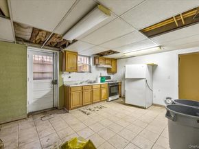 2504 42nd Street, Astoria NY 11103