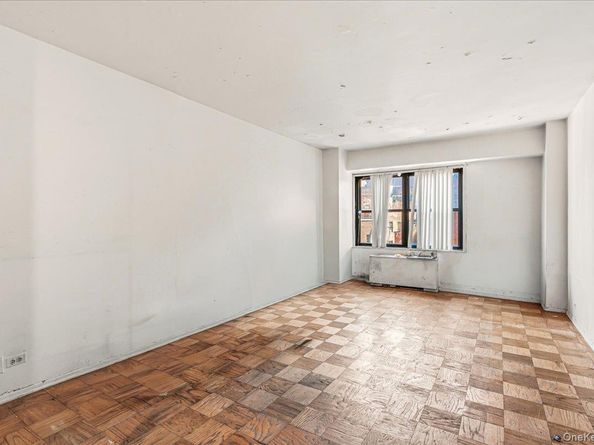 305 E 40th Street 14A, New York (Manhattan) NY 10016