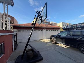 1271 Hobart Avenue, Bronx NY 10461