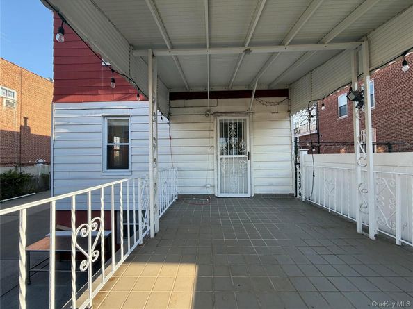 1271 Hobart Avenue, Bronx NY 10461