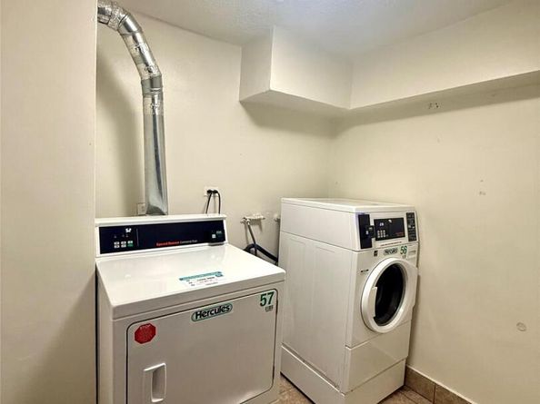 84-09 155th Avenue 2H, Howard Beach NY 11414