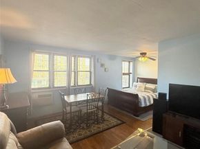 84-09 155th Avenue 2H, Howard Beach NY 11414