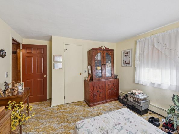 182 Evergreen Avenue, Brentwood NY 11717