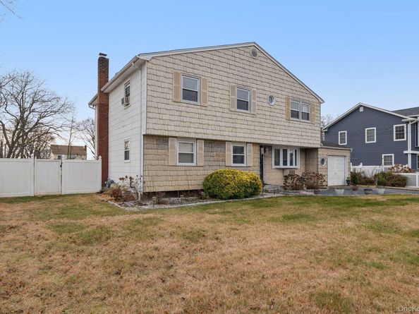 182 Evergreen Avenue, Brentwood NY 11717