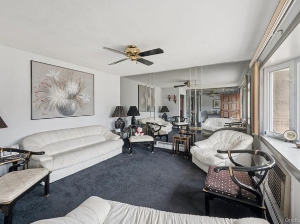 182 Evergreen Avenue, Brentwood NY 11717