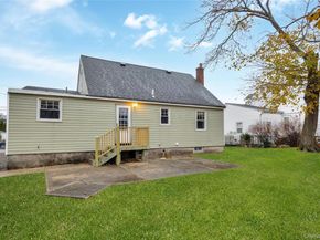 842 Brook Street, West Babylon NY 11704
