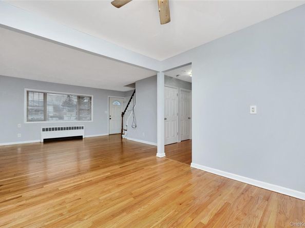 842 Brook Street, West Babylon NY 11704